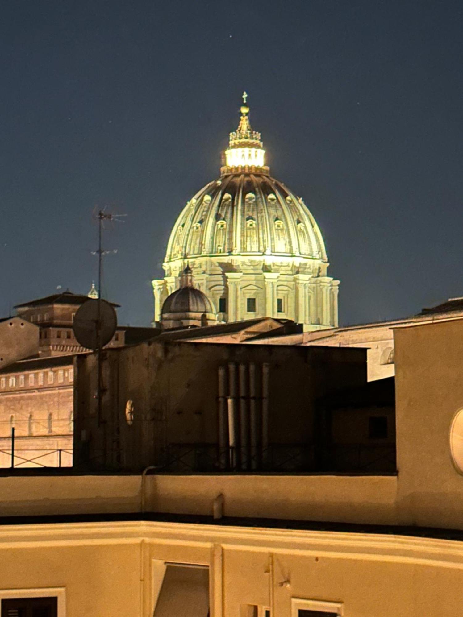 Ricettiva Risorgimento San Pietro E Musei Vaticani Rom Exterior foto